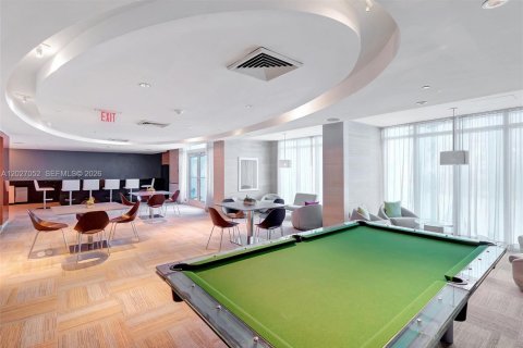 Condominio en venta en Miami, Florida, 2 dormitorios, 102.29 m2 № 2244358 - foto 27