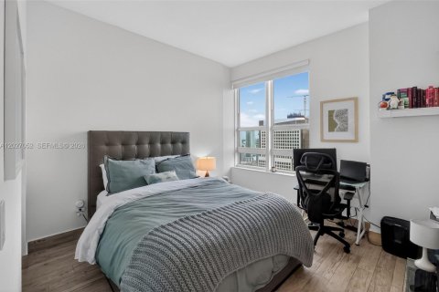 Condominio en venta en Miami, Florida, 2 dormitorios, 102.29 m2 № 2244358 - foto 10