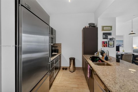Condominio en venta en Miami, Florida, 2 dormitorios, 102.29 m2 № 2244358 - foto 8