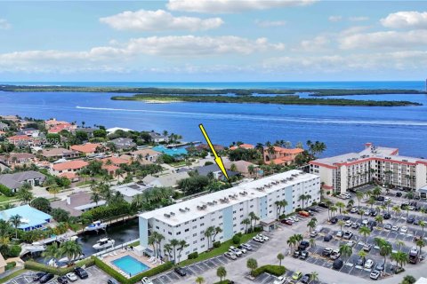 Copropriété à louer à North Palm Beach, Floride: 1 chambre, 79.43 m2 № 2434409 - photo 4