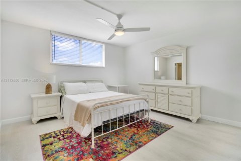 Copropriété à louer à North Palm Beach, Floride: 1 chambre, 79.43 m2 № 2434409 - photo 8