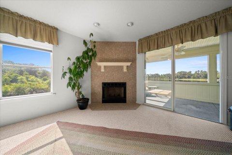 Casa en venta en Ocklawaha, Florida, 3 dormitorios, 199.83 m2 № 2207554 - foto 9