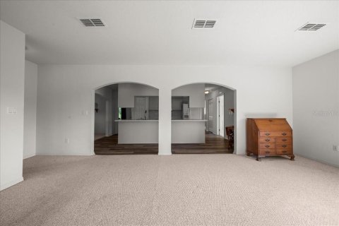 Casa en venta en Ocklawaha, Florida, 3 dormitorios, 199.83 m2 № 2207554 - foto 11