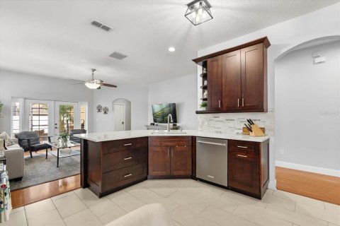 Villa ou maison à vendre à Orlando, Floride: 4 chambres, 204.85 m2 № 1914062 - photo 11