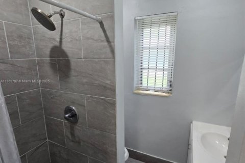 House in Miami, Florida 37.16 sq.m. № 1956752 - photo 5