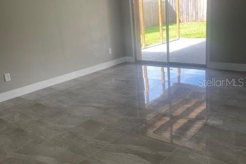 House in Tampa, Florida 4 bedrooms, 180.23 sq.m. № 1865941 - photo 21
