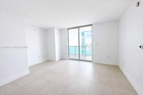 Condo in Miami, Florida, 1 bedroom  № 2078260 - photo 12