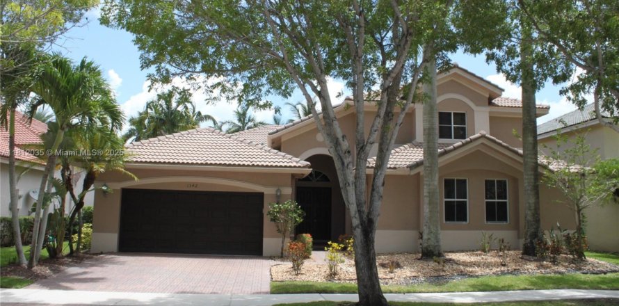 Villa ou maison à Weston, Floride 5 chambres, 296.82 m2 № 1756115