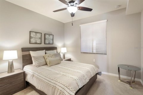 Condo in Bradenton, Florida, 2 bedrooms  № 1885692 - photo 24