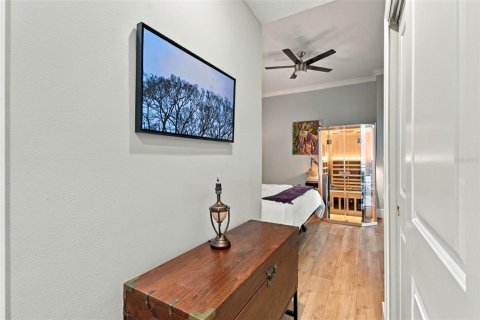 Condo in Tampa, Florida, 2 bedrooms  № 2369382 - photo 27