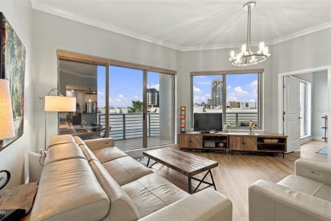 Condo in Tampa, Florida, 2 bedrooms  № 2369382 - photo 14