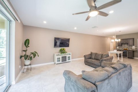 Villa ou maison à vendre à Davenport, Floride: 5 chambres, 342.16 m2 № 1785388 - photo 20