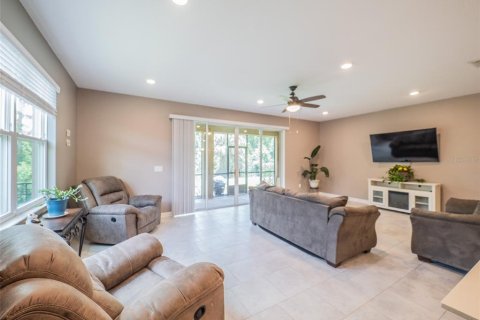 Villa ou maison à vendre à Davenport, Floride: 5 chambres, 342.16 m2 № 1785388 - photo 19