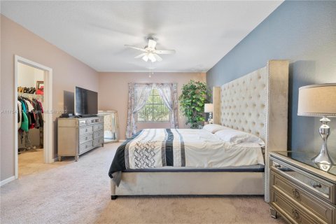 Casa en venta en Pembroke Pines, Florida, 3 dormitorios, 201.41 m2 № 1573182 - foto 18