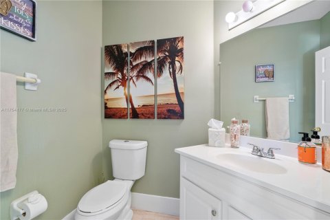 Casa en venta en Pembroke Pines, Florida, 3 dormitorios, 201.41 m2 № 1573182 - foto 14