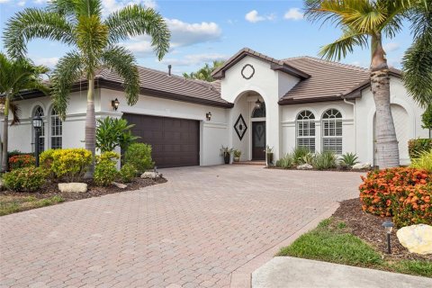 Villa ou maison à vendre à Bradenton, Floride: 2 chambres, 197.05 m2 № 2200590 - photo 2
