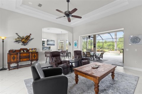 Villa ou maison à vendre à Bradenton, Floride: 2 chambres, 197.05 m2 № 2200590 - photo 6