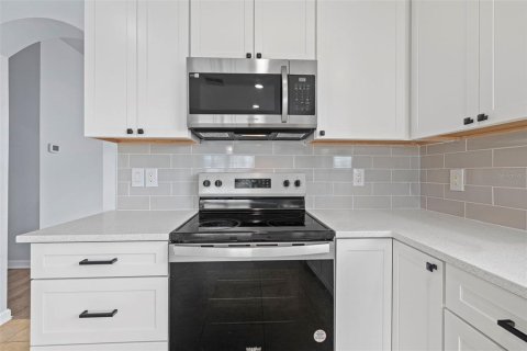 House in Parrish, Florida 4 bedrooms, 181.35 sq.m. № 1911201 - photo 19