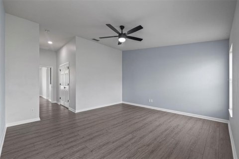 House in Parrish, Florida 4 bedrooms, 181.35 sq.m. № 1911201 - photo 10