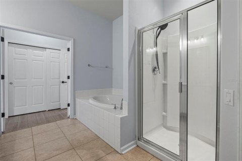 House in Parrish, Florida 4 bedrooms, 181.35 sq.m. № 1911201 - photo 14