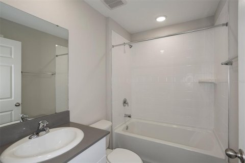 Villa ou maison à vendre à Zephyrhills, Floride: 4 chambres, 171.87 m2 № 1851382 - photo 14