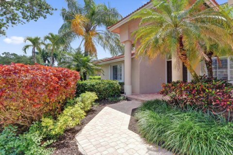 Casa en venta en Weston, Florida, 5 dormitorios, 238.02 m2 № 2066247 - foto 19