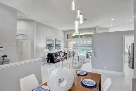 Casa en venta en Weston, Florida, 5 dormitorios, 238.02 m2 № 2066247 - foto 30