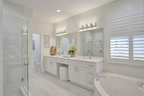 Casa en venta en Weston, Florida, 5 dormitorios, 238.02 m2 № 2066247 - foto 11