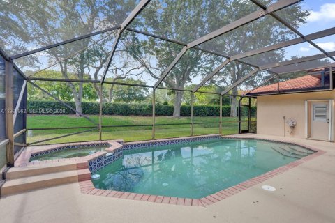 Casa en venta en Weston, Florida, 5 dormitorios, 238.02 m2 № 2066247 - foto 7