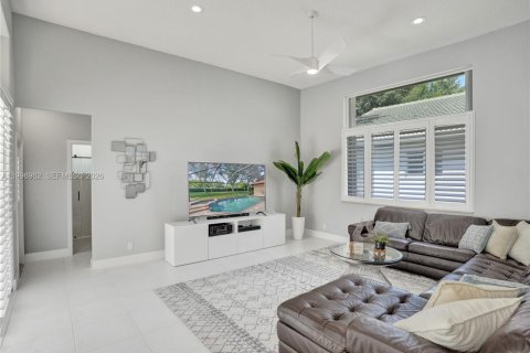 Casa en venta en Weston, Florida, 5 dormitorios, 238.02 m2 № 2066247 - foto 5