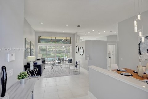 Casa en venta en Weston, Florida, 5 dormitorios, 238.02 m2 № 2066247 - foto 20