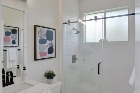 Casa en venta en Weston, Florida, 5 dormitorios, 238.02 m2 № 2066247 - foto 17