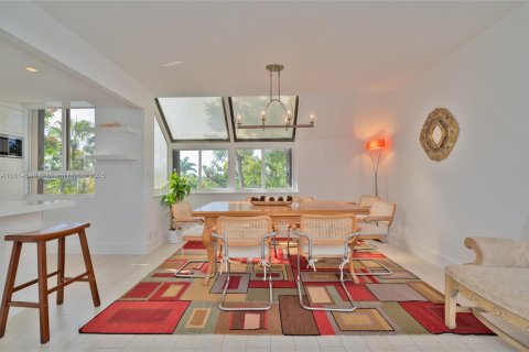 Copropriété à louer à Key Biscayne, Floride: 3 chambres, 192.59 m2 № 1960039 - photo 8