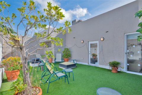 Copropriété à louer à Key Biscayne, Floride: 3 chambres, 192.59 m2 № 1960039 - photo 13