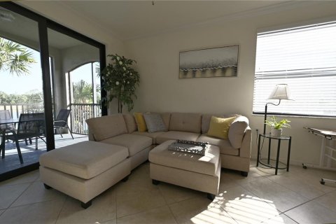 Condominio en venta en Lakewood Ranch, Florida, 3 dormitorios, 119.47 m2 № 1735456 - foto 8