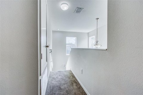 House in Land O' Lakes, Florida 3 bedrooms, 168.71 sq.m. № 2418767 - photo 26