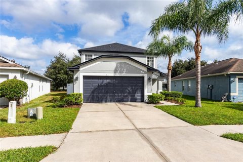 House in Land O' Lakes, Florida 3 bedrooms, 168.71 sq.m. № 2418767 - photo 7