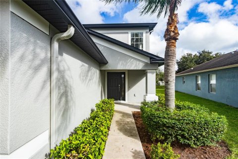 House in Land O' Lakes, Florida 3 bedrooms, 168.71 sq.m. № 2418767 - photo 9