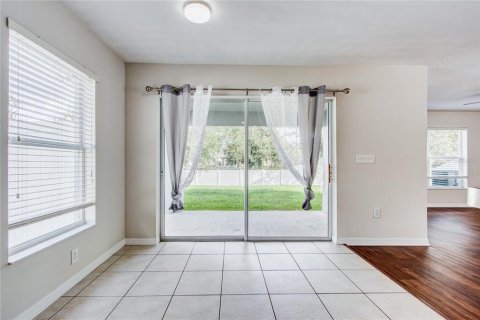 House in Land O' Lakes, Florida 3 bedrooms, 168.71 sq.m. № 2418767 - photo 22