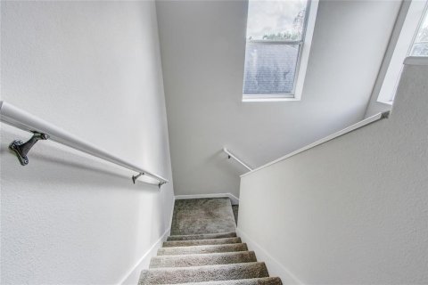 House in Land O' Lakes, Florida 3 bedrooms, 168.71 sq.m. № 2418767 - photo 24