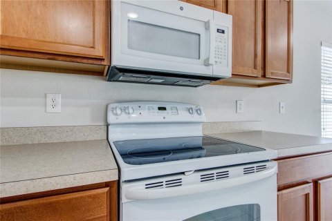 House in Land O' Lakes, Florida 3 bedrooms, 168.71 sq.m. № 2418767 - photo 20