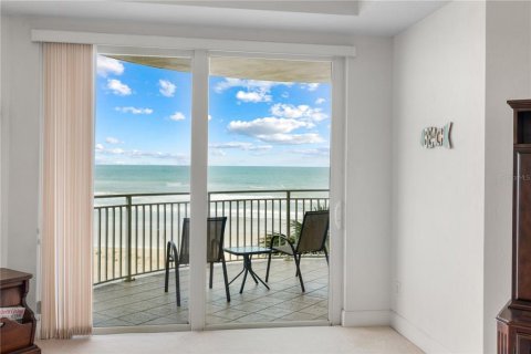 Condo in Daytona Beach, Florida, 3 bedrooms  № 2142331 - photo 4