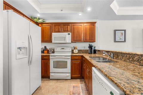 Condo in Daytona Beach, Florida, 3 bedrooms  № 2142331 - photo 16