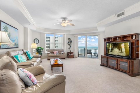 Condo in Daytona Beach, Florida, 3 bedrooms  № 2142331 - photo 3