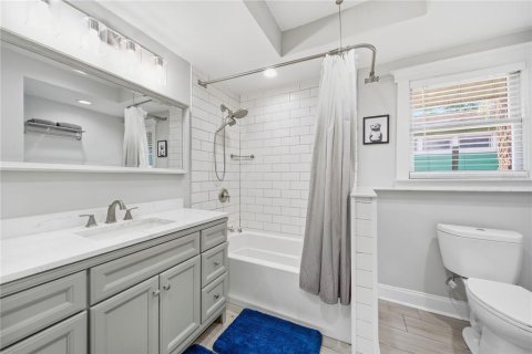 Villa ou maison à vendre à Tampa, Floride: 3 chambres, 188.22 m2 № 2395740 - photo 11