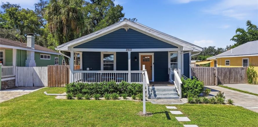 Villa ou maison à Tampa, Floride 3 chambres, 188.22 m2 № 2395740