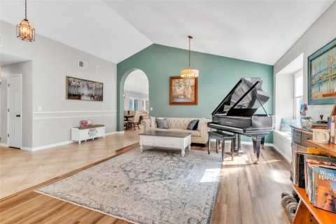 Villa ou maison à louer à Tampa, Floride: 4 chambres, 249.72 m2 № 1906913 - photo 8