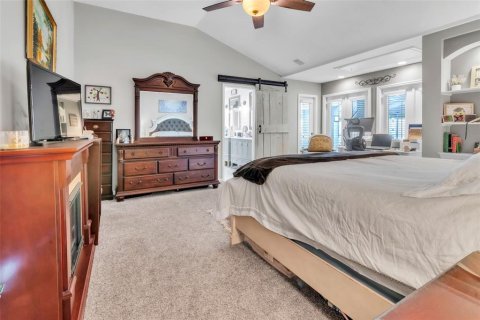 Villa ou maison à louer à Tampa, Floride: 4 chambres, 249.72 m2 № 1906913 - photo 24