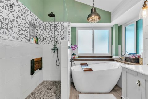 Villa ou maison à louer à Tampa, Floride: 4 chambres, 249.72 m2 № 1906913 - photo 21