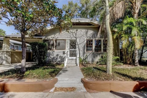 House in Tampa, Florida 2 bedrooms, 115.57 sq.m. № 2366690